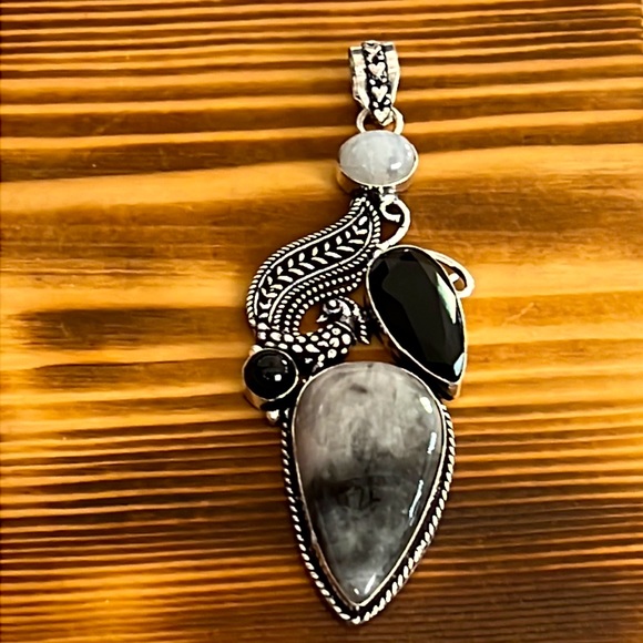 #146 Zebra Jasper Black Onyx & Rainbow Moonstone Handcrafted Pendant NWOT - Picture 2 of 13